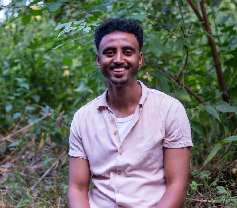 Amir Aman Kiyaro ist ein äthiopischer Journalist.